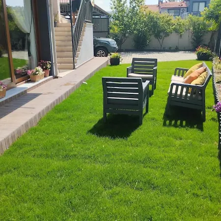 Esse Garden House - With The Garden Special For