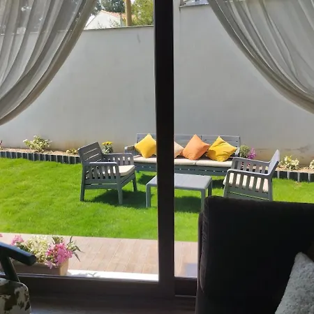 Esse Garden House - With The Garden Special For