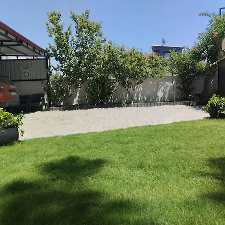 Esse Garden House - With The Garden Special For Сasa de vacaciones *