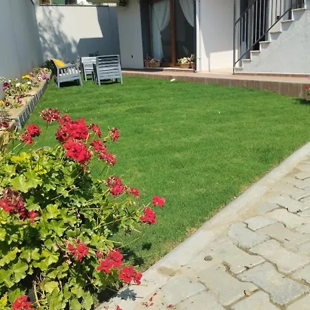 Esse Garden House - With The Garden Special For * Kusadasi