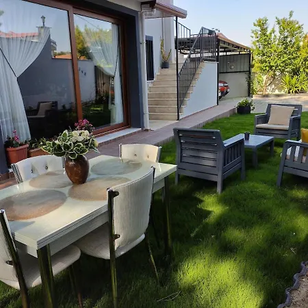 Esse Garden House - With The Garden Special For Сasa de vacaciones